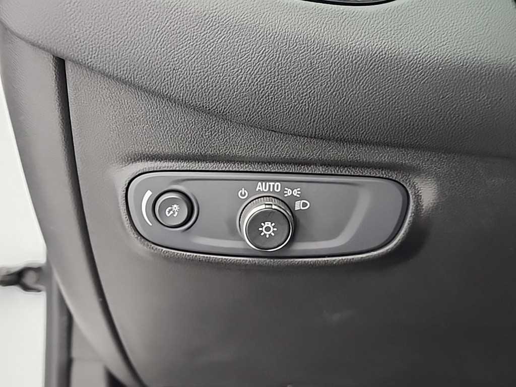 Chevrolet Equinox 2022 Blanco - Importación desde Corea - HF Imports Iquique - Foto 17