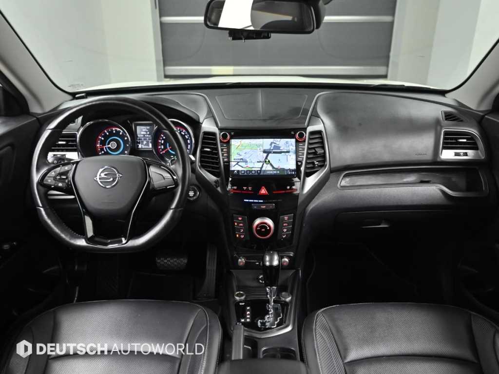 Ssangyong Tivoli - Vista 7