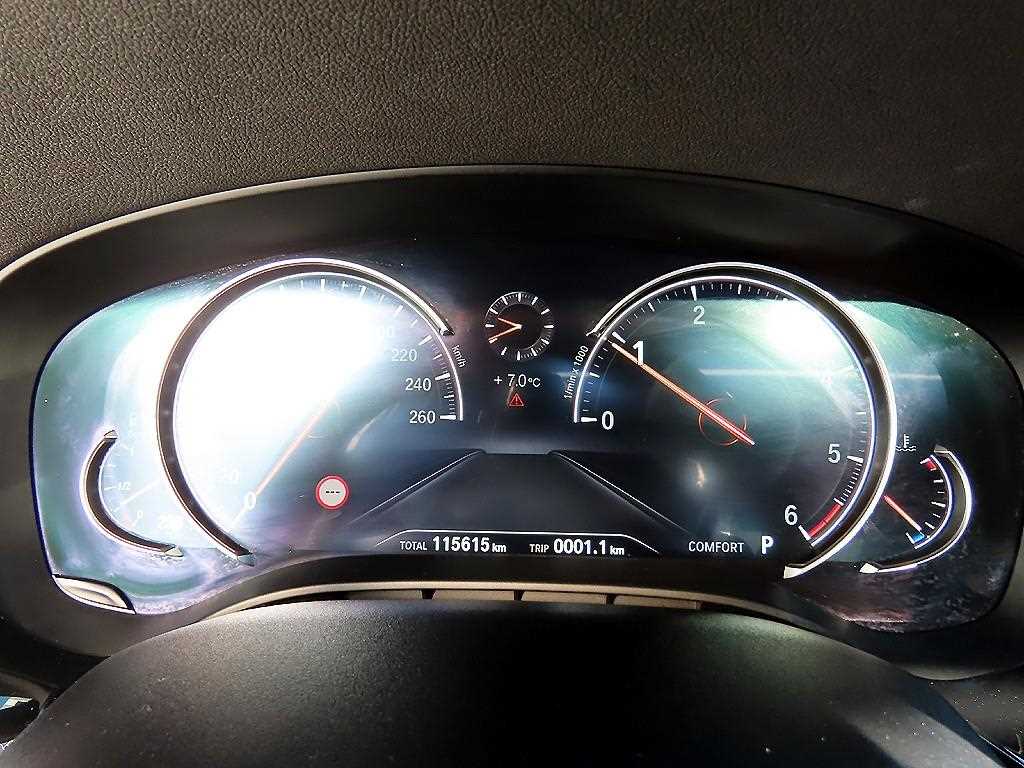 BMW 5 Series - Vista 9