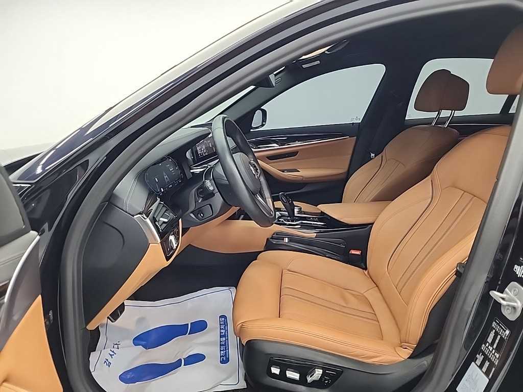 BMW 5 Series - Vista 11