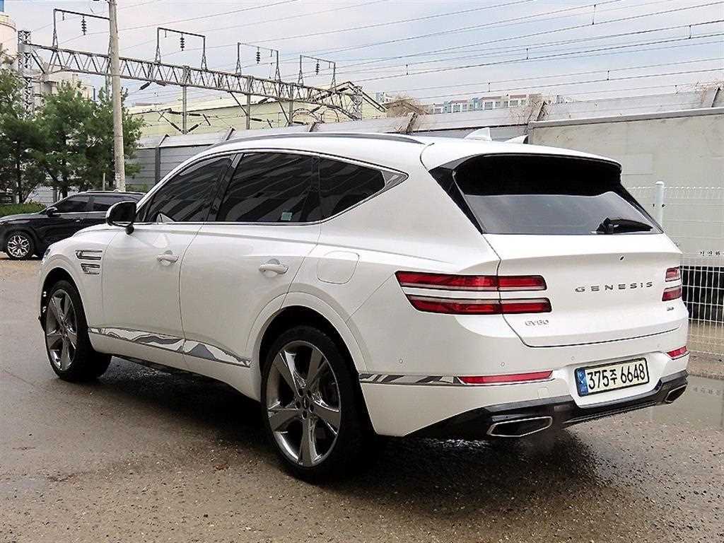 Genesis GV80 - Vista 3