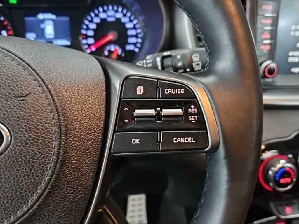 KIA Sorento - Vista 8