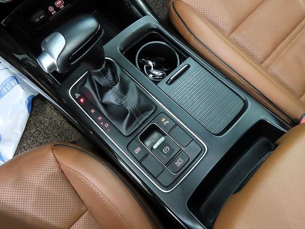 KIA Sorento - Vista 10