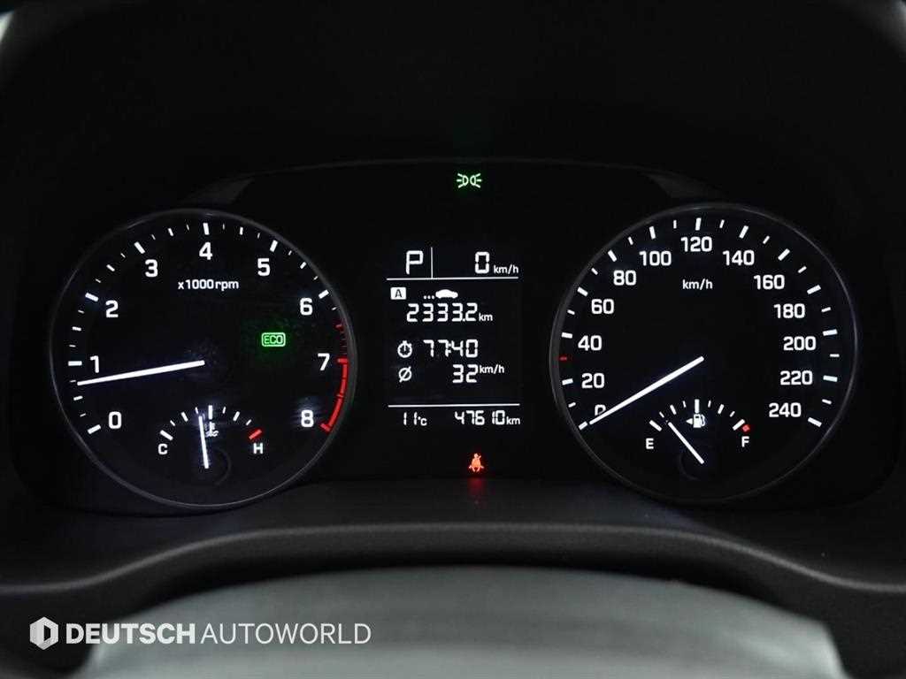 HYUNDAI Avante - Vista 8