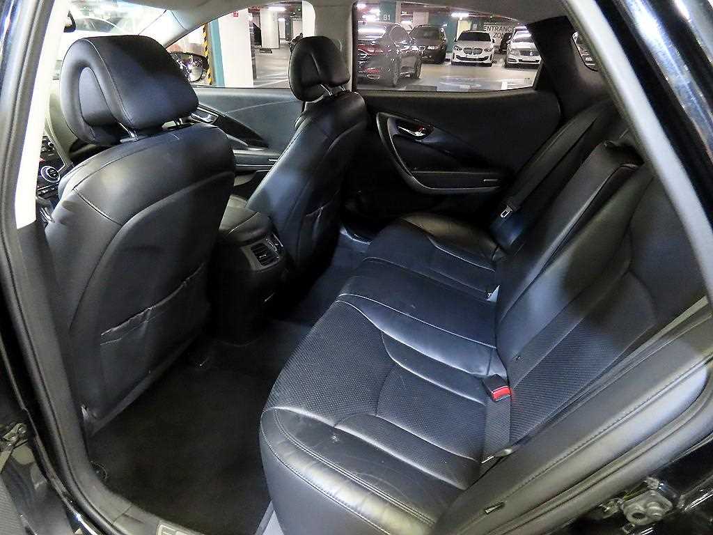 HYUNDAI Grandeur - Vista 11