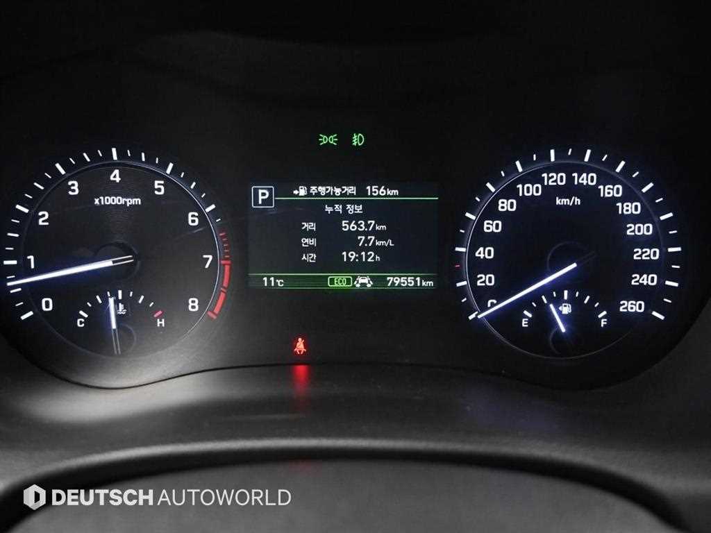 Genesis G80 - Vista 8