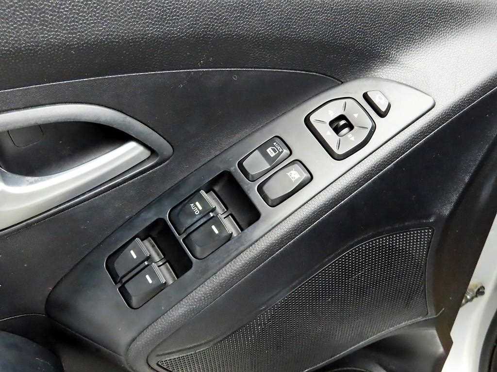 HYUNDAI Tucson - Vista 12