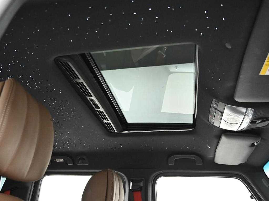 Mercedes Benz G Class (G Wagen) 2021 Negro - Importación desde Corea - HF Imports Iquique - Foto 18