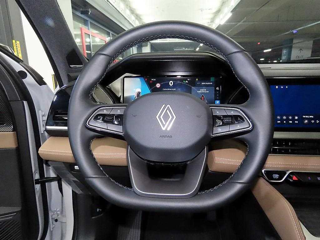 SAMSUNG Grand Koleos - Vista 8