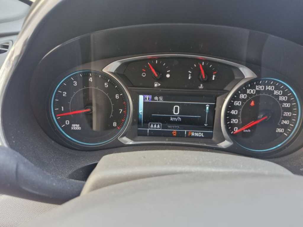 Chevrolet Malibu - Vista 3