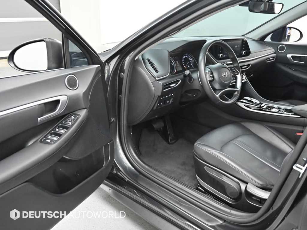 HYUNDAI Sonata - Vista 11