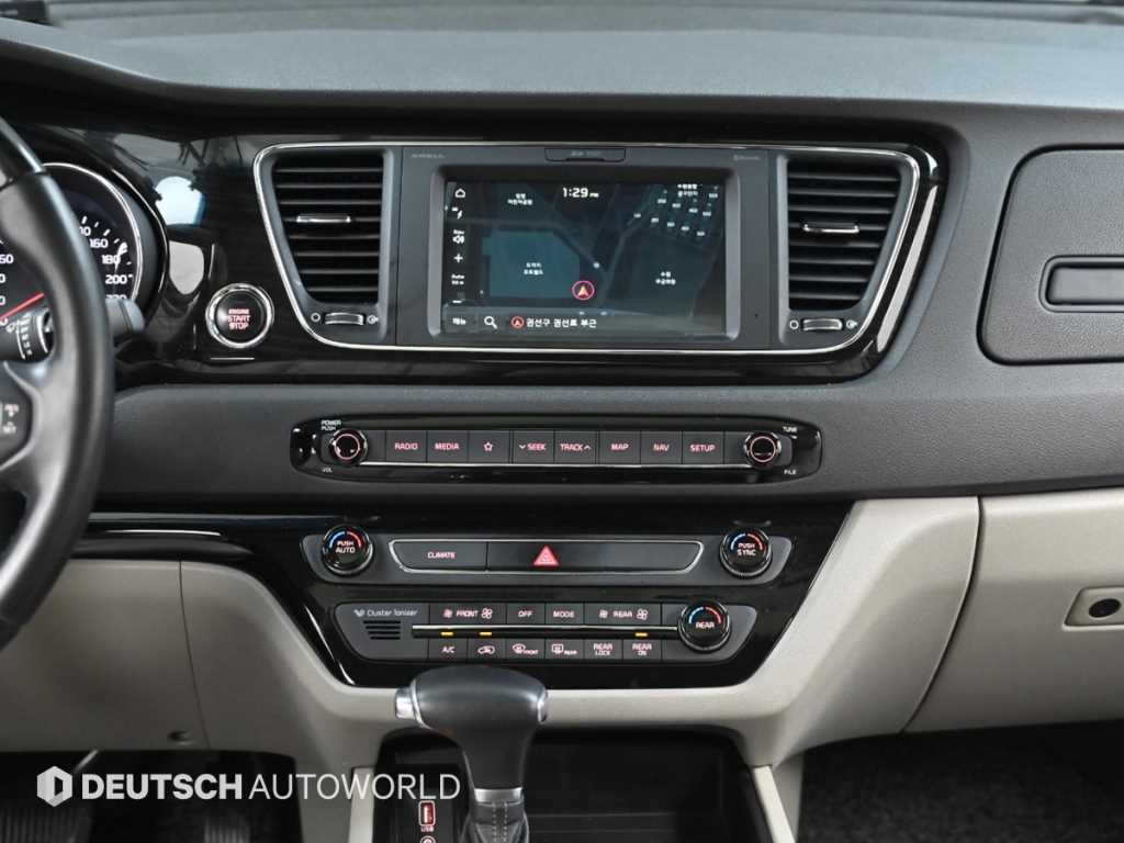 KIA Carnival 2019 Gris - Importación desde Corea - HF Imports Iquique - Foto 14