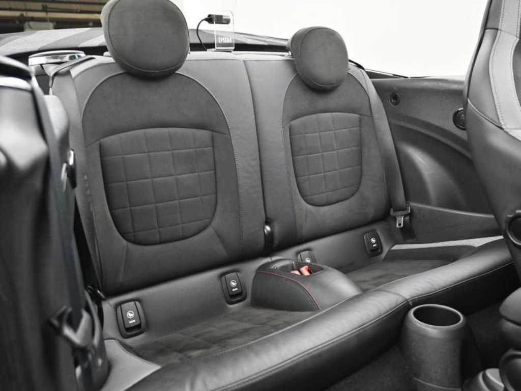 Mini Cooper Convertible - Vista 12