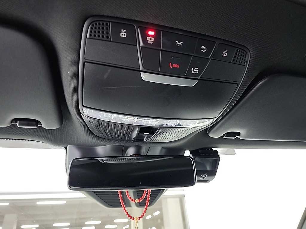 Mercedes Benz GLC Class 2020 Blanco - Importación desde Corea - HF Imports Iquique - Foto 17