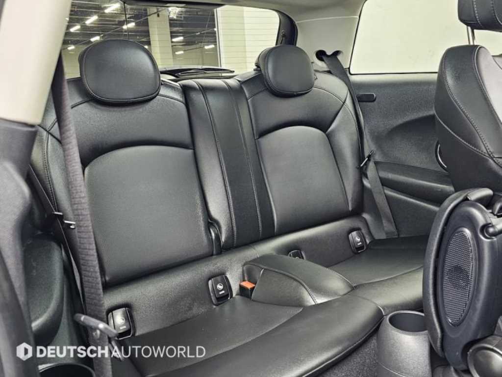 Mini Cooper - Vista 12