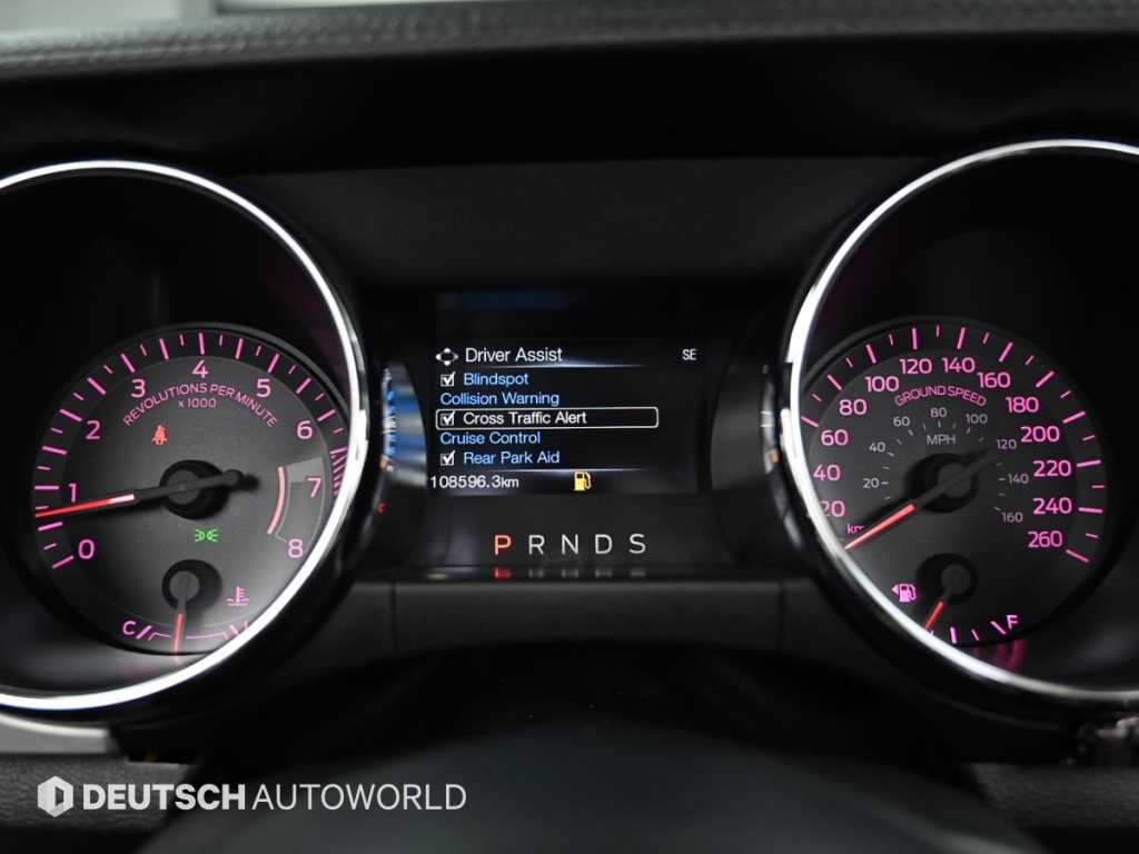 Ford Mustang - Vista 5