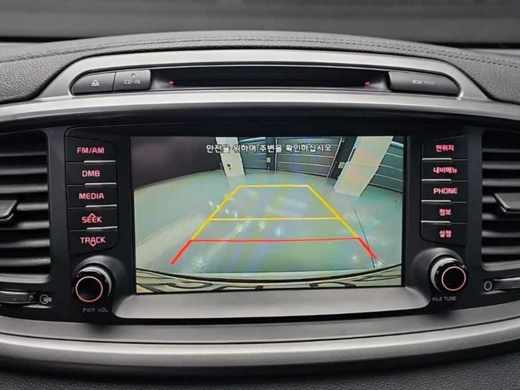 KIA Sorento - Vista 10