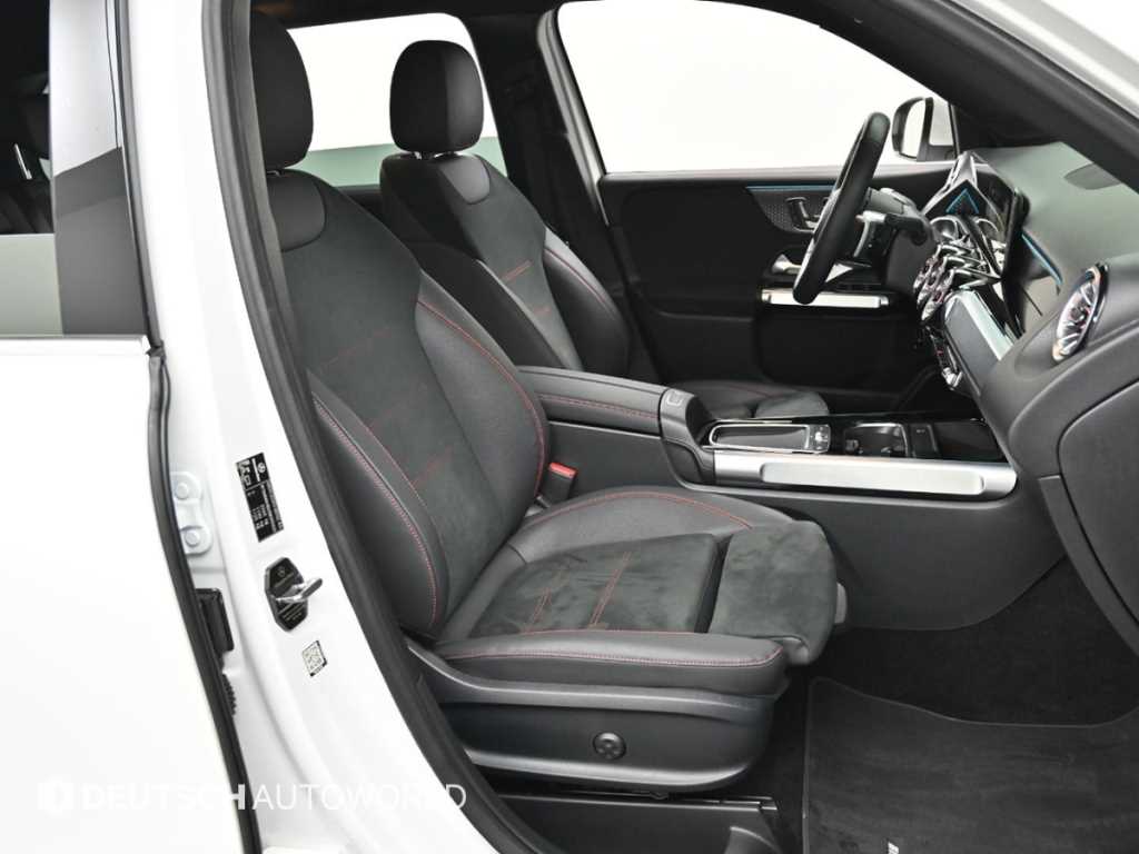 Mercedes Benz GLB Class - Vista 10