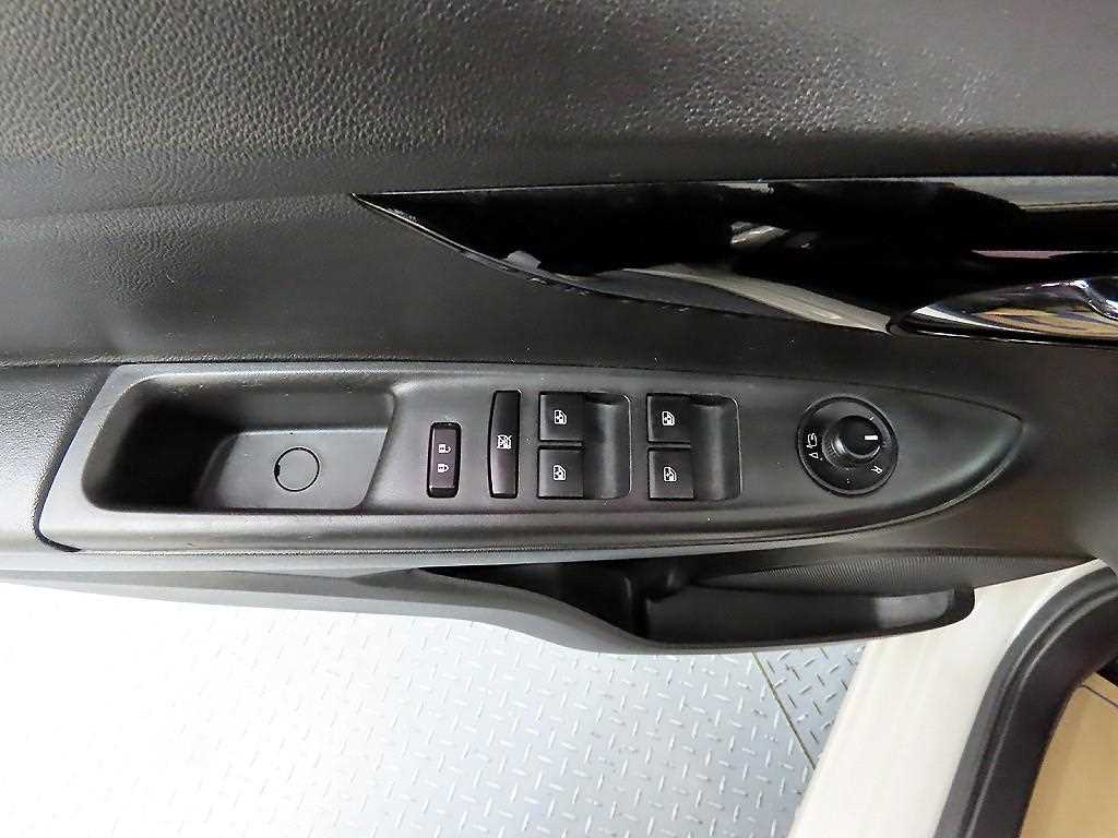 Chevrolet Spark - Vista 11