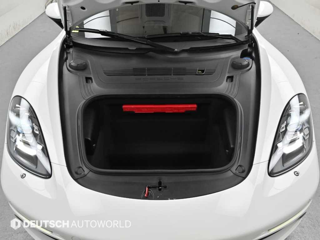 Porsche 718 - Vista 6