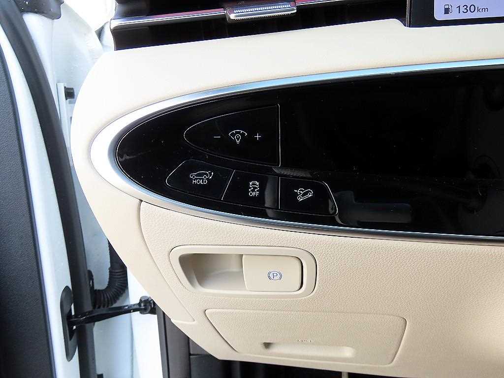 Genesis GV70 - Vista 12