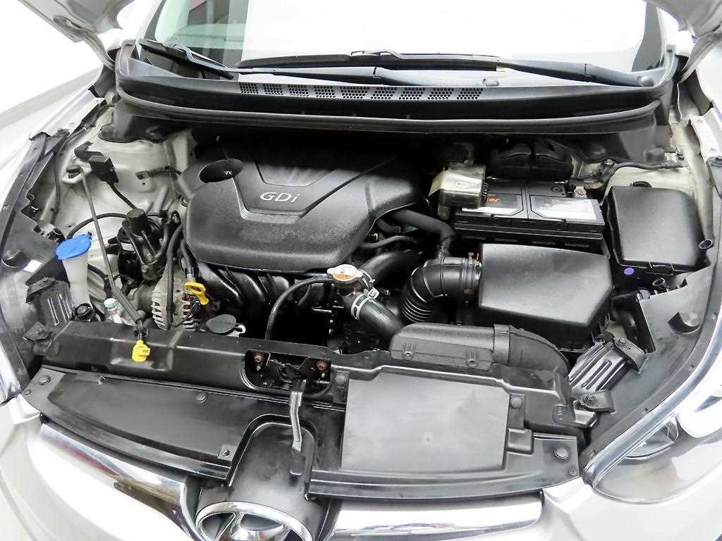 HYUNDAI Avante 2015 - Importación desde Corea - HF Imports Iquique - Foto 20