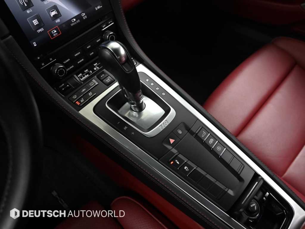 Porsche 718 - Vista 9