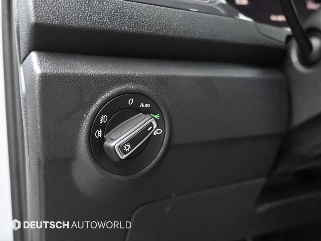 Volkswagen T-Roc 2022 Gris - Importación desde Corea - HF Imports Iquique - Foto 16