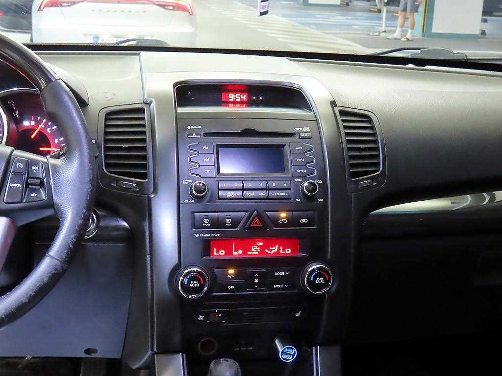 KIA Sorento - Vista 11