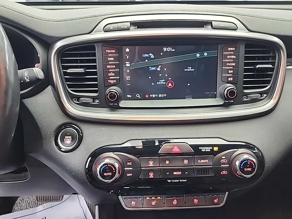 KIA Sorento - Vista 10