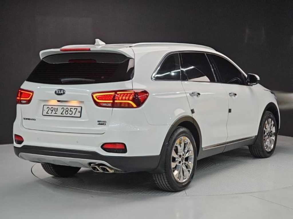 KIA Sorento - Vista 3
