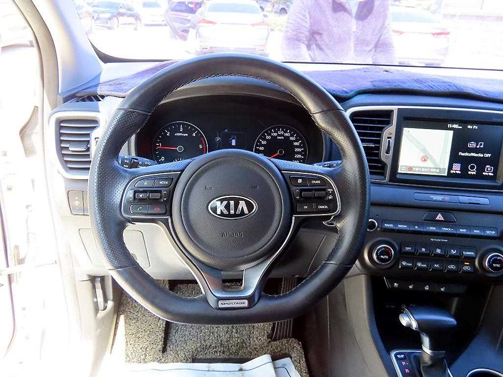 KIA Sportage - Vista 8