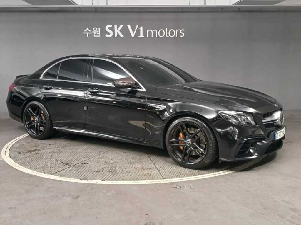 Mercedes Benz E class - Vista 5