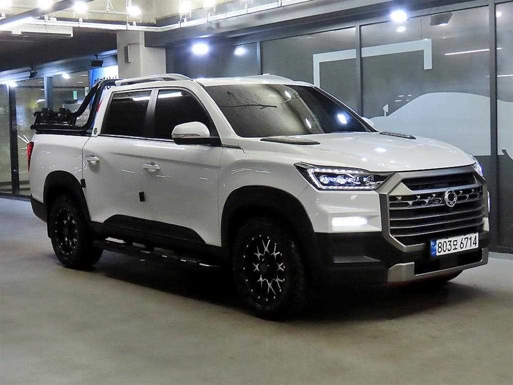 Ssangyong Rexton 2024 Blanco - Importación desde Corea - HF Imports Iquique - Foto 1