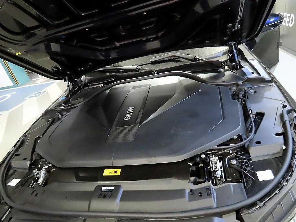 BMW i5 2025 Negro - Importación desde Corea - HF Imports Iquique - Foto 19