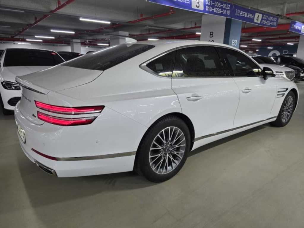 Genesis G80 - Vista 4