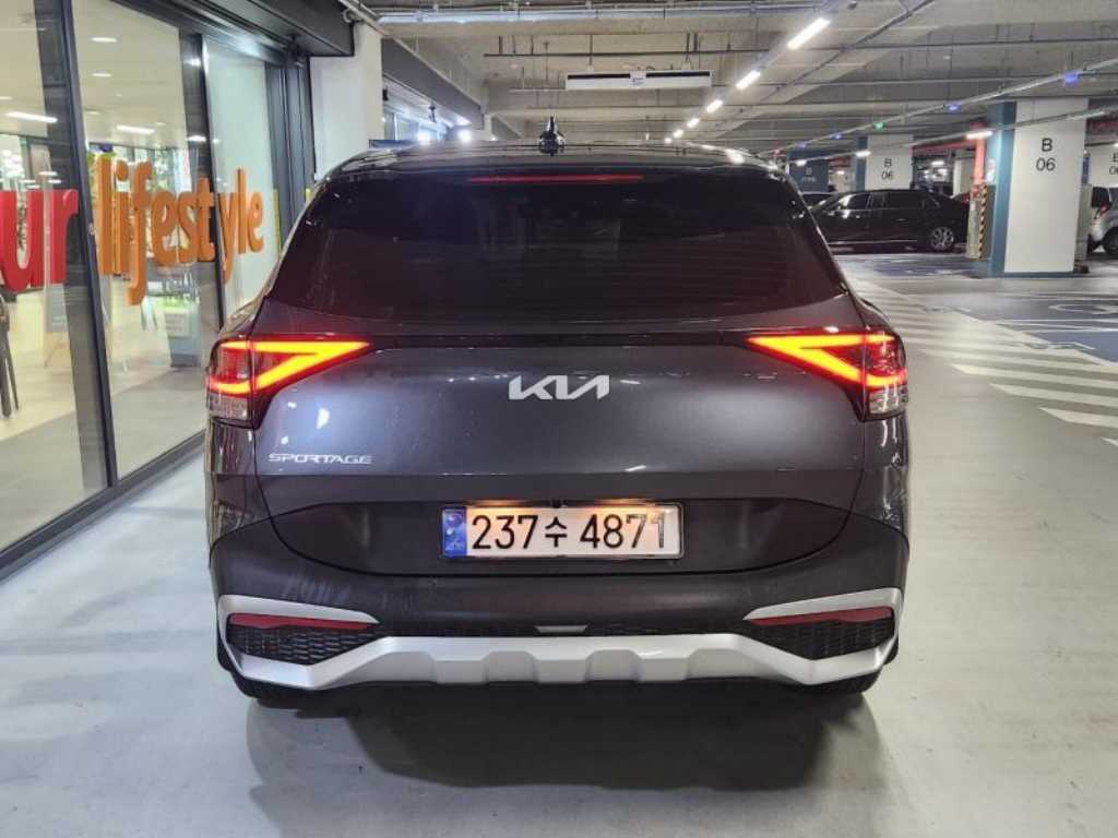 KIA Sportage - Vista 5