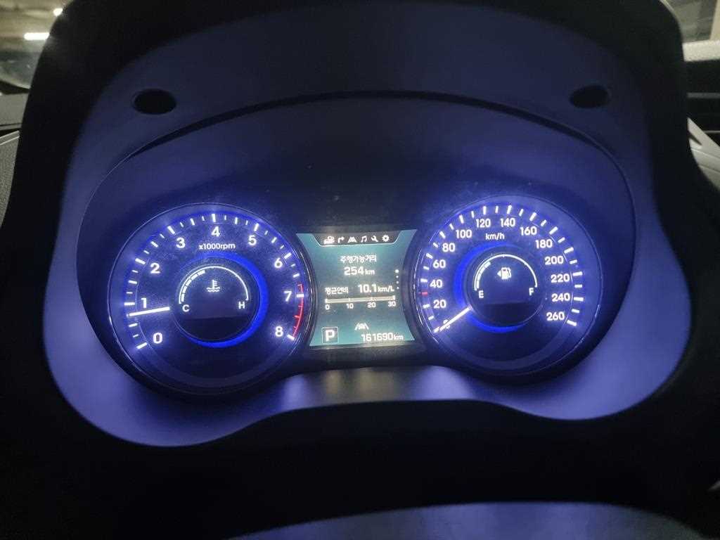 HYUNDAI Grandeur - Vista 6