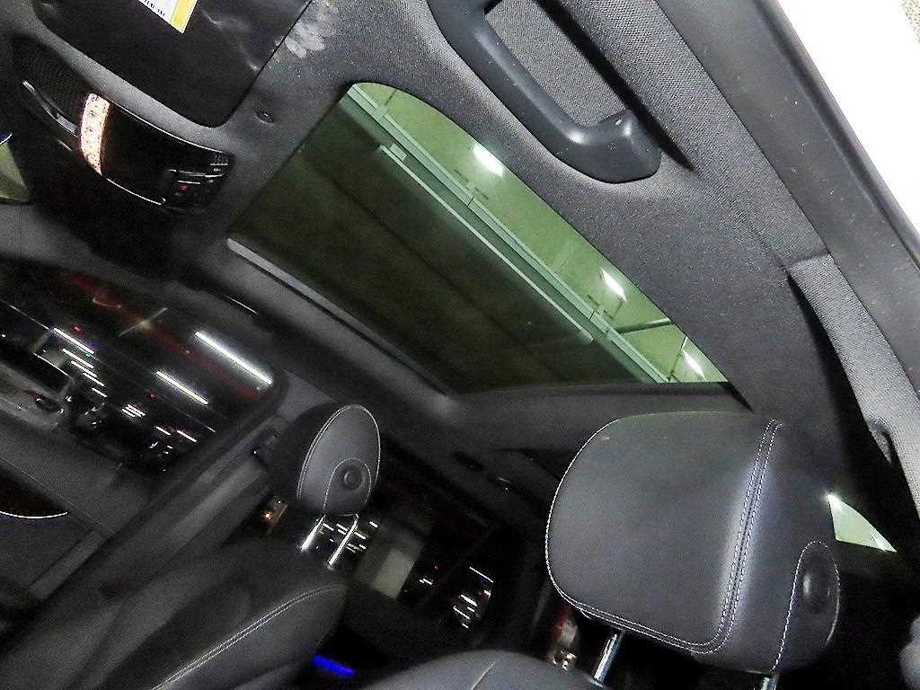 Mercedes Benz GLC Class 2020 Blanco - Importación desde Corea - HF Imports Iquique - Foto 15