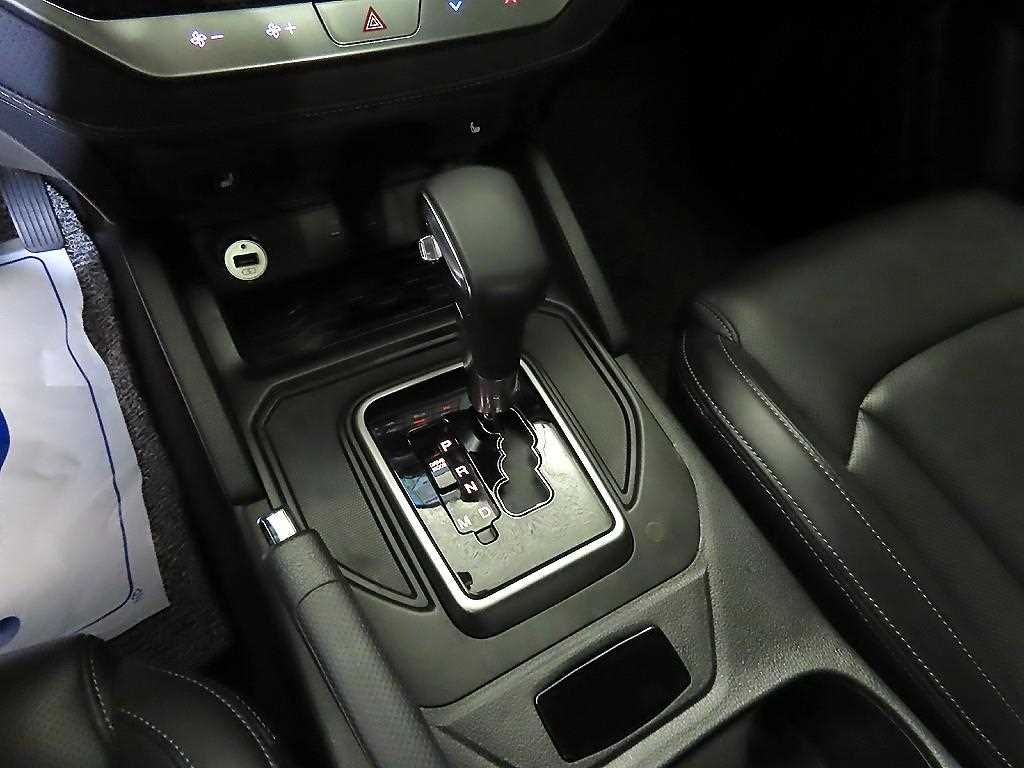 Ssangyong Musso - Vista 12