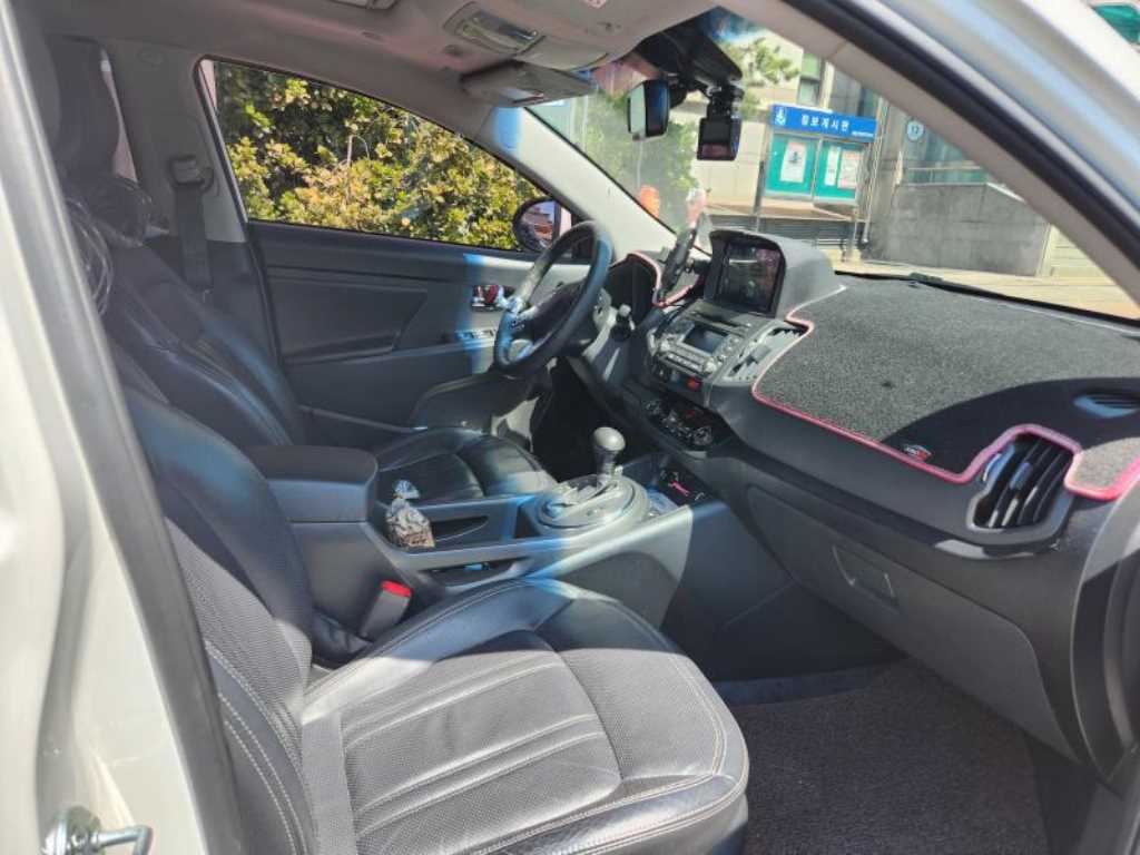 KIA Sportage - Vista 12