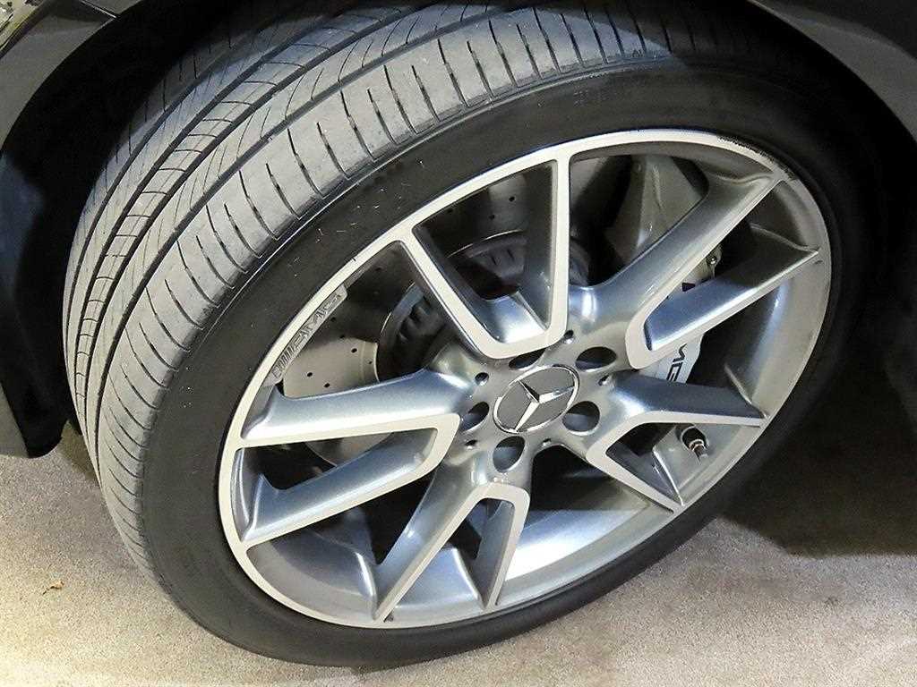 Mercedes Benz C Class 2018 Negro - Importación desde Corea - HF Imports Iquique - Foto 20