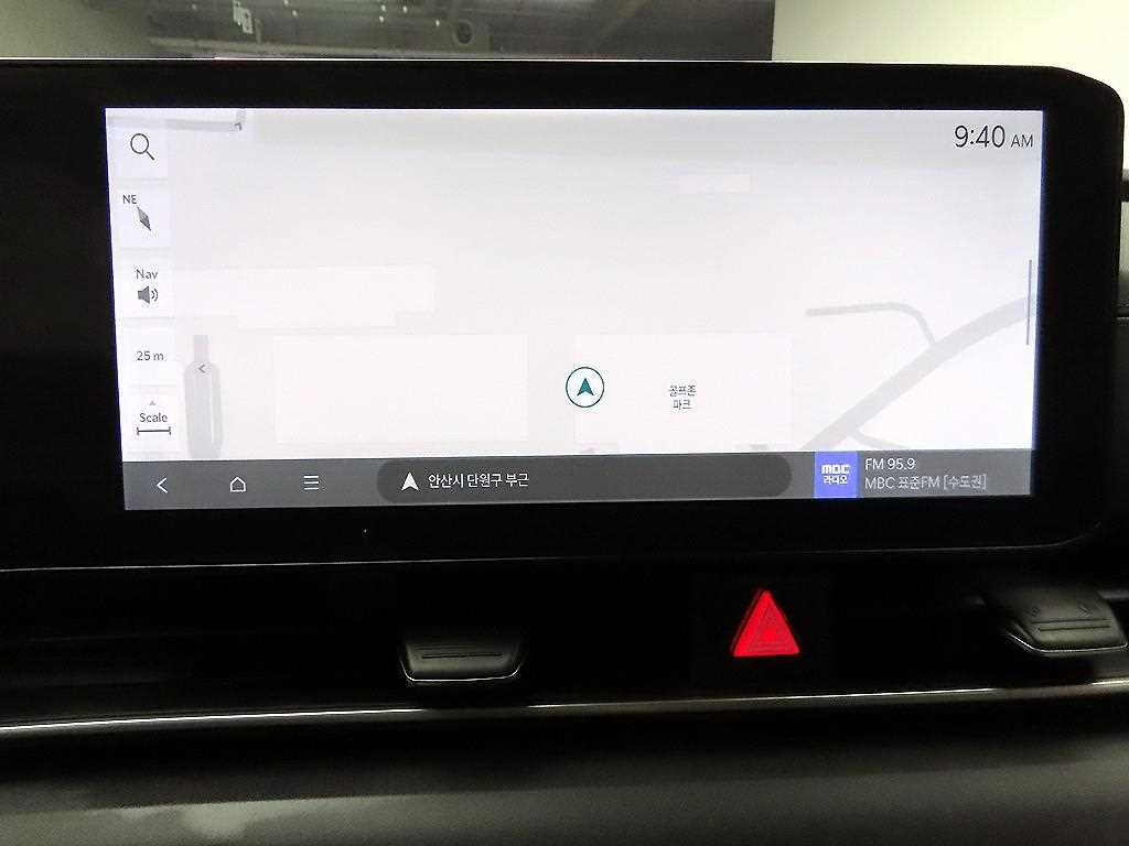 KIA Carnival - Vista 9