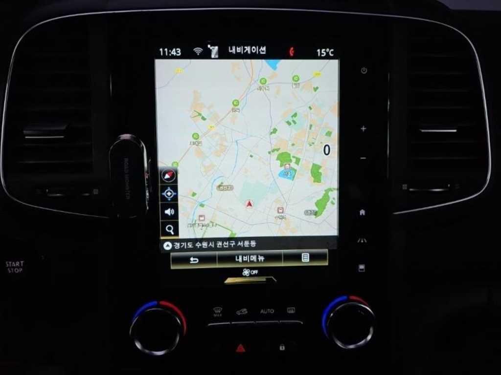 SAMSUNG QM6 - Vista 9