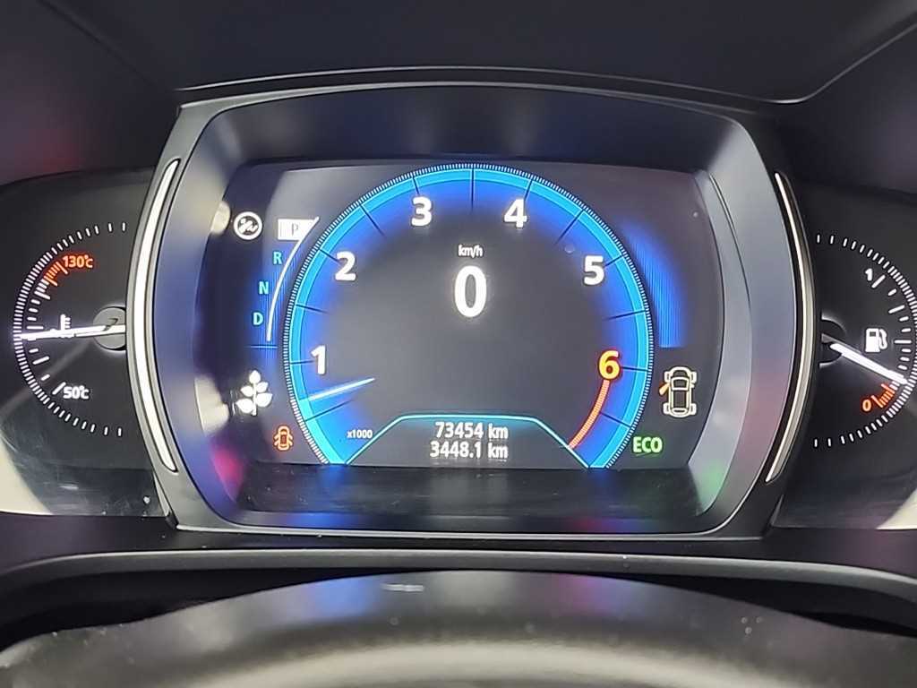 SAMSUNG QM6 - Vista 6