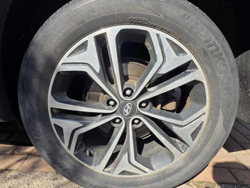 HYUNDAI Santa Fe - Vista 6