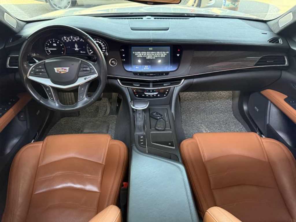 Cadillac CT6 - Vista 6