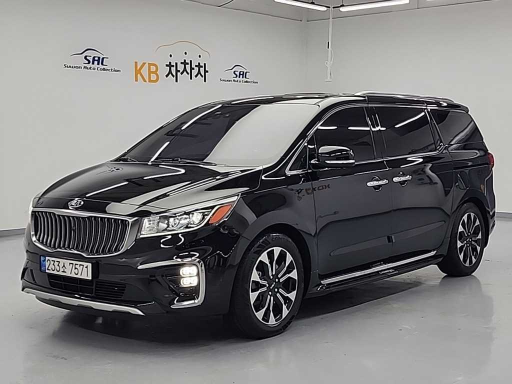 KIA Carnival 2019 Negro - Importación desde Corea - HF Imports Iquique - Foto 1