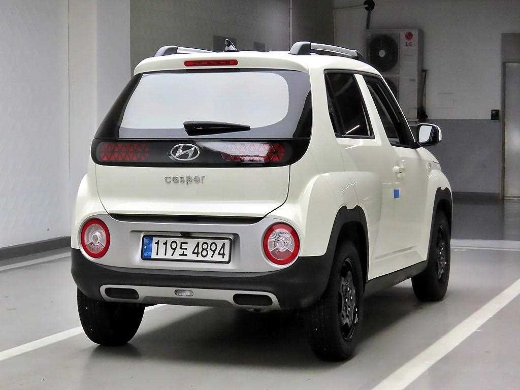 HYUNDAI Casper - Vista 4