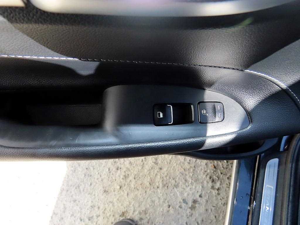 HYUNDAI Grandeur 2018 Negro - Importación desde Corea - HF Imports Iquique - Foto 16